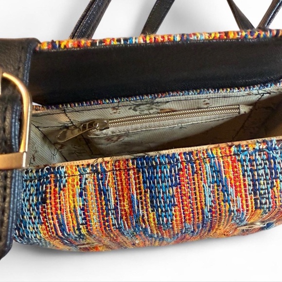 Boho Woven Box Bag with gold hardware - Picture 4 of 4